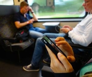 Roaming, costi ancora giù prima dell'abolizione nel 2017