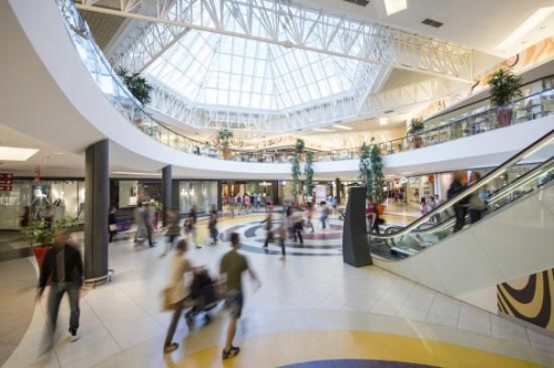  Zara rinnova il look a Valecenter: 2700 mq di superficie 
