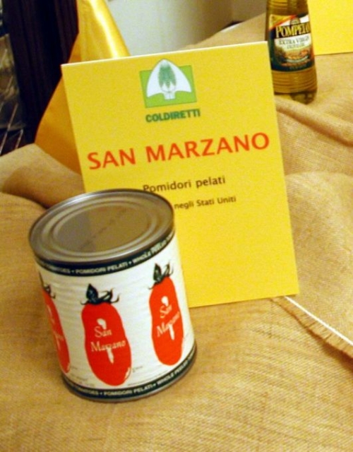 Alimentare: in vendita San Marzano made in California