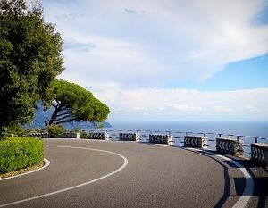 UE, sicurezza stradale: calano i decessi, ma occorre fare di più