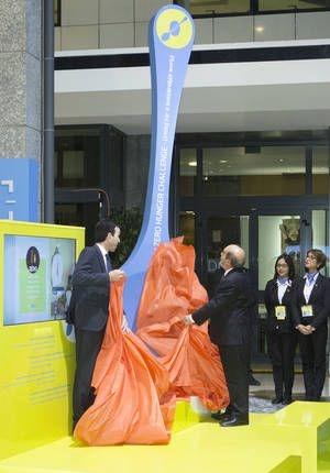 L’ONU a EXPO 2015: un grande cucchiaio blu