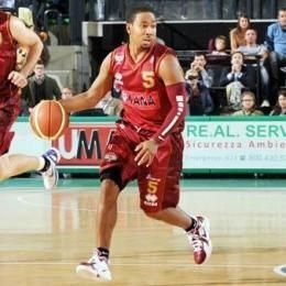 Reyer show: Venezia a valanga su Pesaro