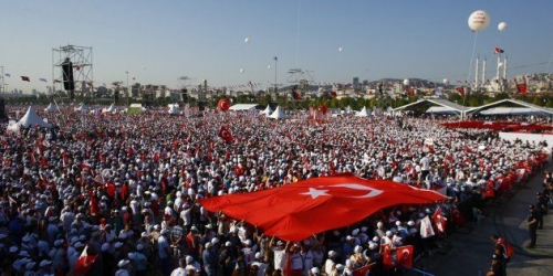 Il Parlamento Ue condanna la svolta autoritaria in Turchia