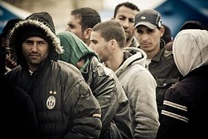 Rifugiati: l'Italia fa passi avanti sulla registrazione