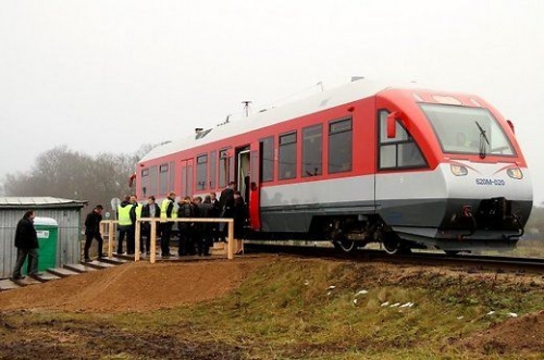 Bulc inaugura il primo tratto della ferrovia baltica