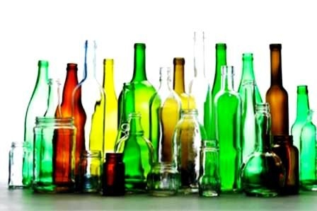 Nei bar, bottiglie riciclabili per birra e acqua minerale